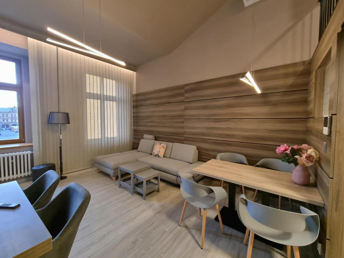 Apartmany Etenia Кадань Экстерьер фото