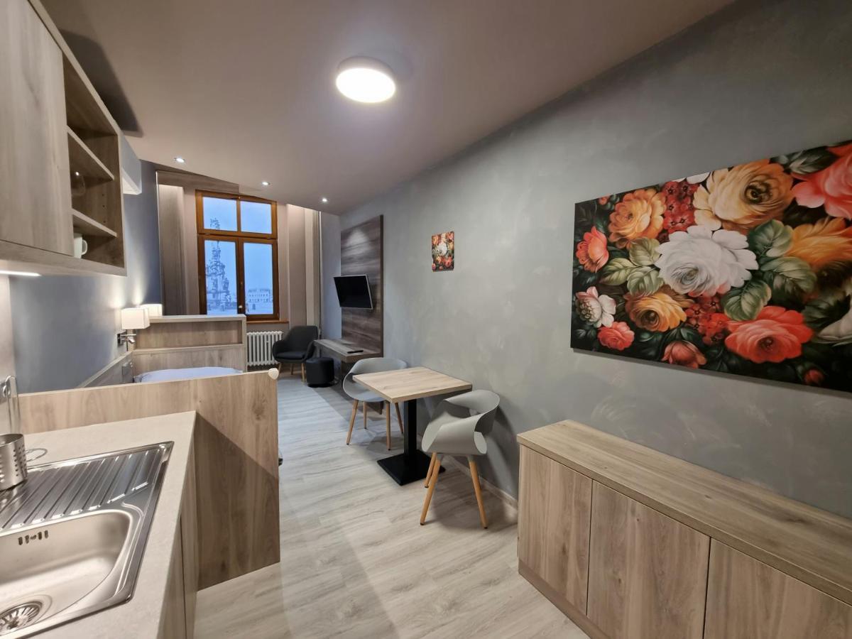 Apartmany Etenia Кадань Экстерьер фото